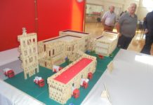 Já imaginou um quartel de Bombeiros feito com fósforos? E a Torre de Belém? Veja aqui
