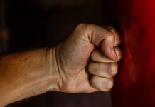 Barcouço: desentendimento “termina” com facada num braço