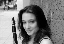 Música de filme de Brad Pitt tem clarinete de Virgínia Costa Figueiredo