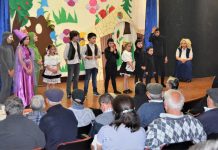 Grupo de Teatro Infantojuvenil da Biblioteca apresentou encenação “Reciclar a Alegria”