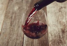 Mostra de vinhos de produtores da freguesia de Vila Nova de Monsarros em Grada